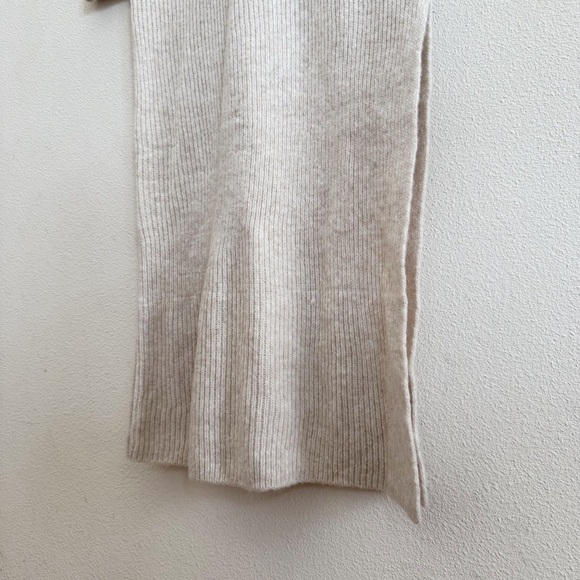 Abercrombie Long-Sleeve Turtleneck
Midi Sweater Dress Small - Picture 4 of 7